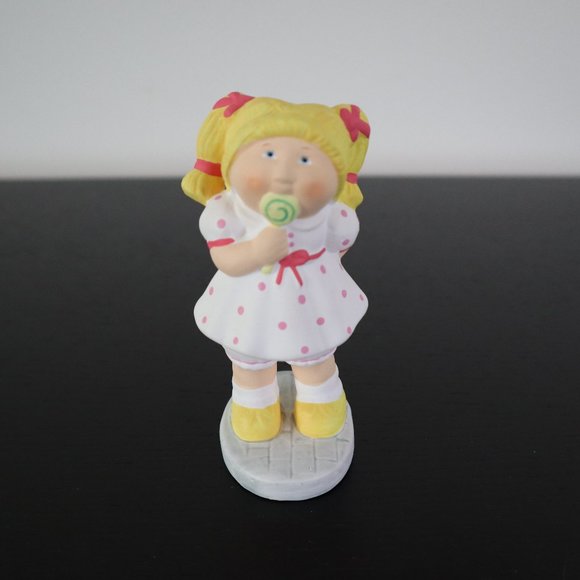 Cabbage Patch Kids Pigtail Lollipop Girl Ceramic Figurine 1984 - Picture 3 of 7